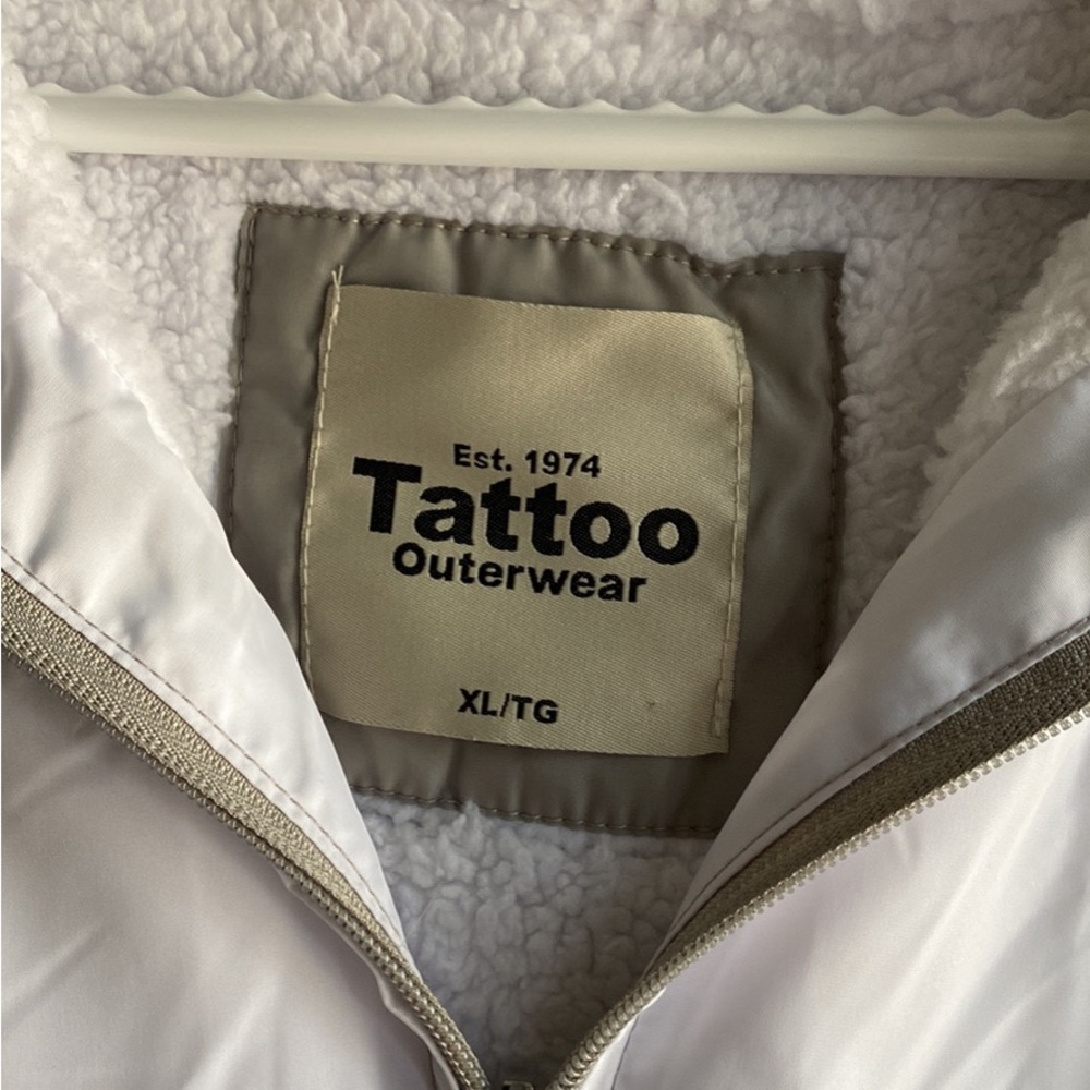 Size XL Jacket - Picture 3 of 3